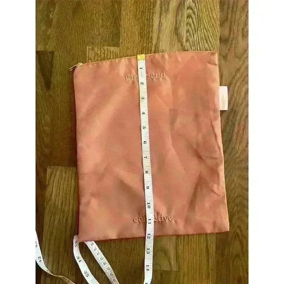 Girlfriend Collective Women's Pink Storage Pouch - Picture 3 of 5